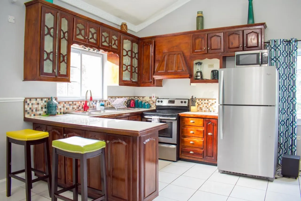 شقة كينغستون Casa Tianna - Vacation Rental Kgn Jamaica